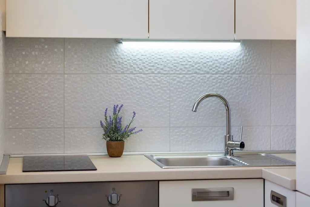 Central Boutique Apartments With Balconies, In Walking Distance To The Sea Zadar